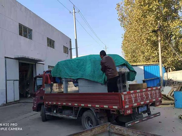 發(fā)貨現(xiàn)場